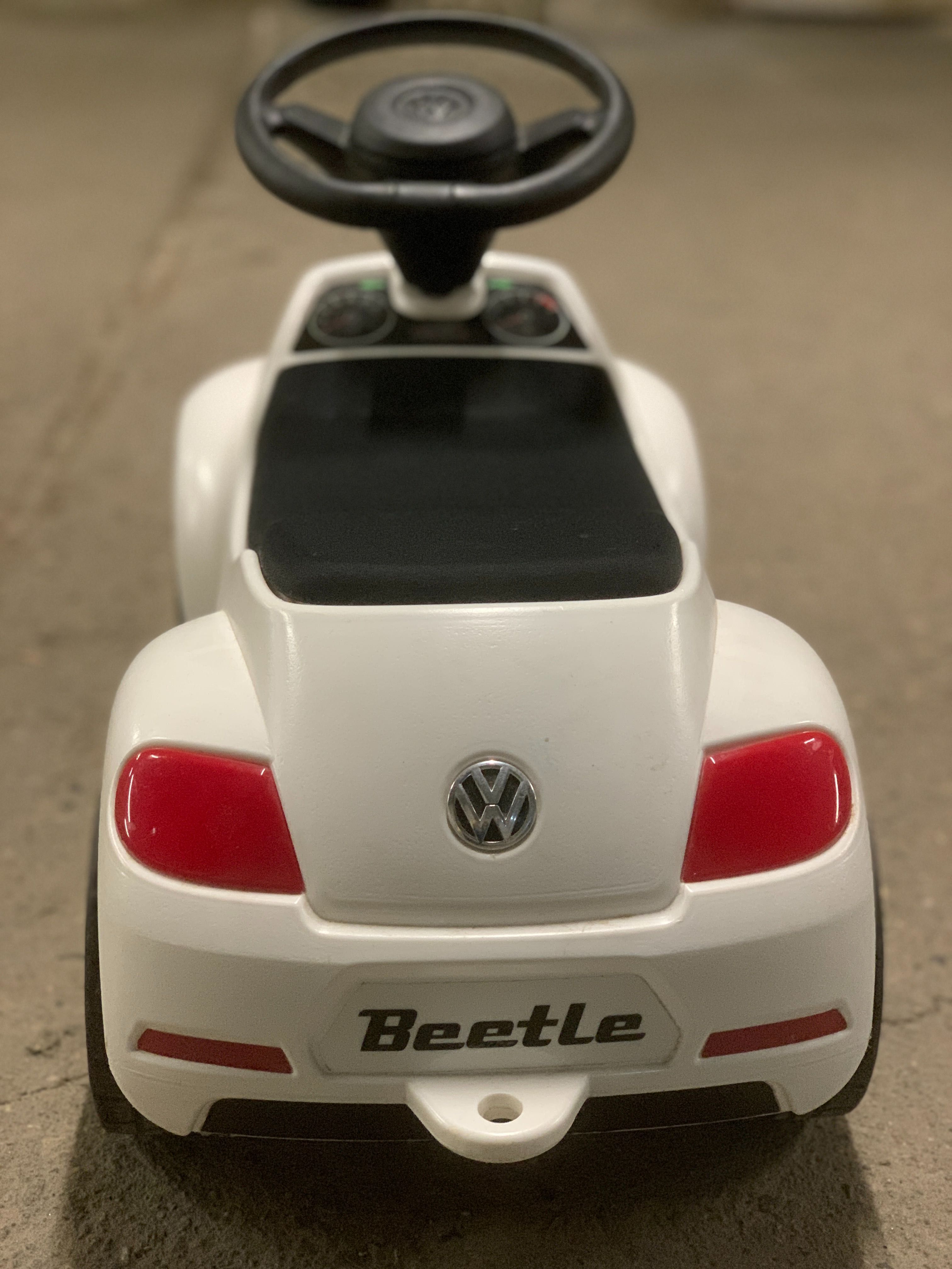 Кола за бутане VW Beetle