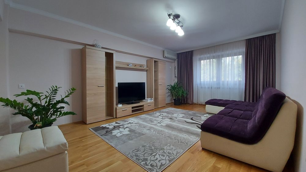 Închiriez AP. 2 camere  în centrul Brăilei , lângă teatrul M. Filotti