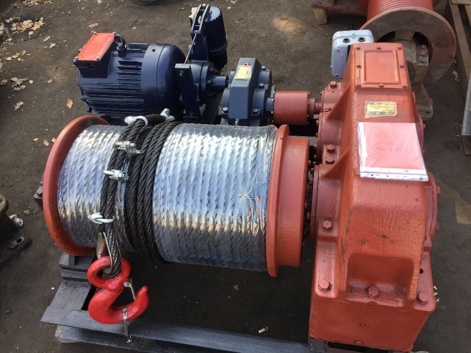 Лебедки  Новые в наличии электрические ТЛ-9А1,ЛМ-5,ЛМ-12,ТЛ-8Б,ТЛ-14Б