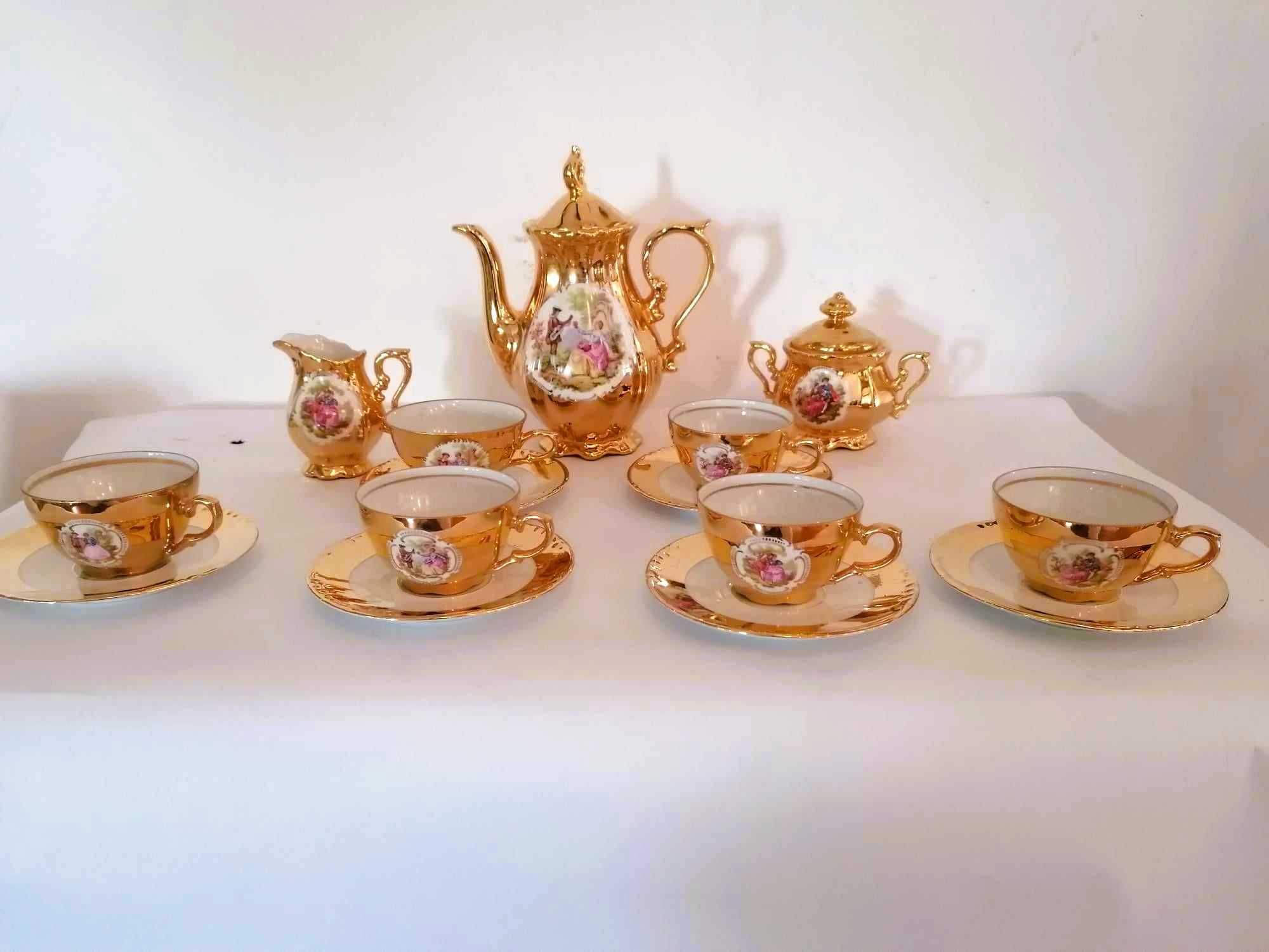 Superb serviciu de cafea  portelan Bavaria model Fragonard