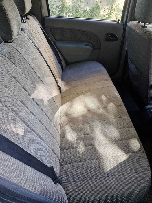 Vand Dacia Logan, 1.6 benzină, 137 000 Km, 1650e negociabil