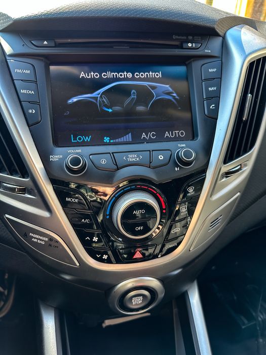 Hyundai Veloster, 1.6GDI, 140CP