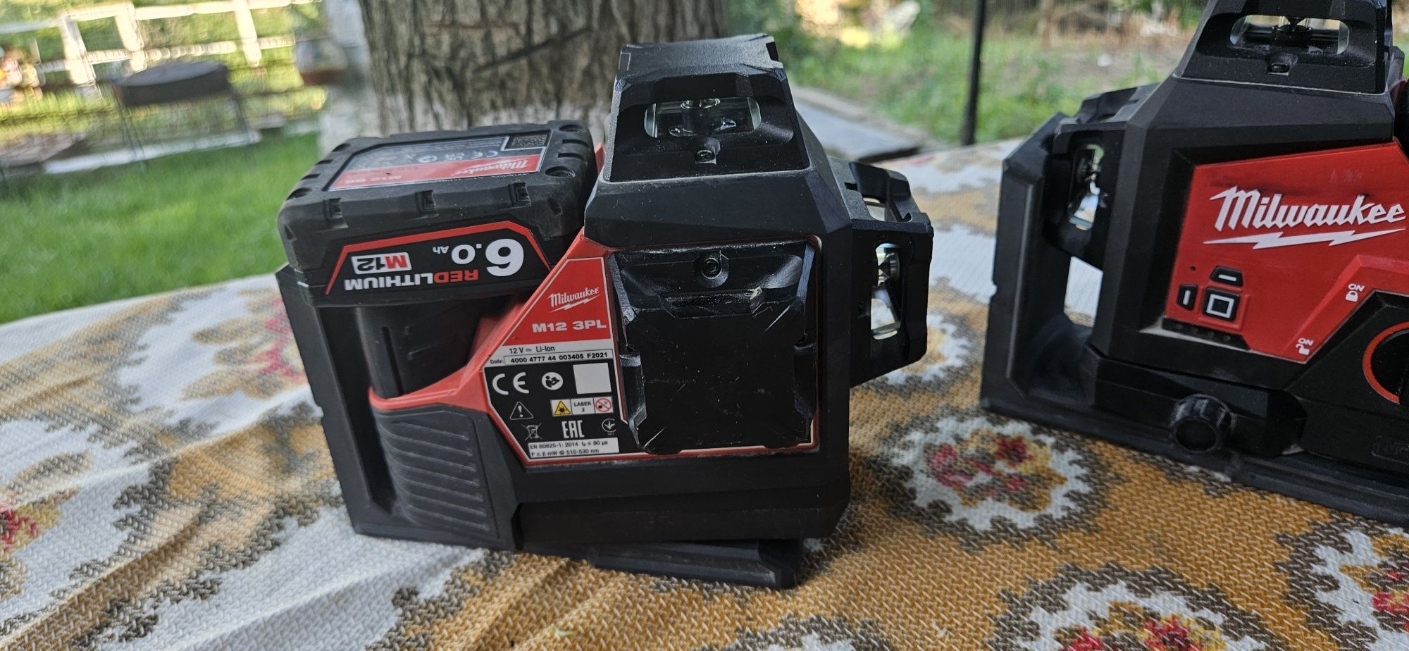 Se vinde laser milwaukee