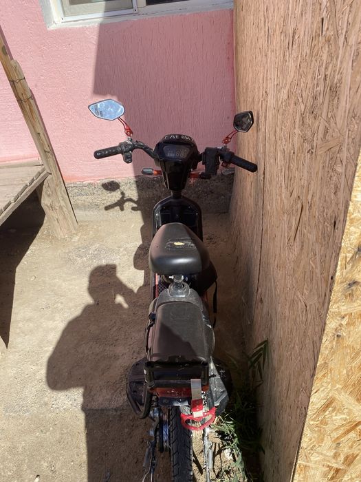 Скутер сатылады.Жақсы ұсталған тасбогет обмен жоқ