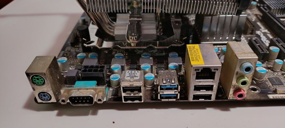 Placa de baza, cpu, ram