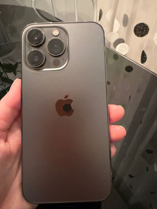Продам iPhone 13 pro