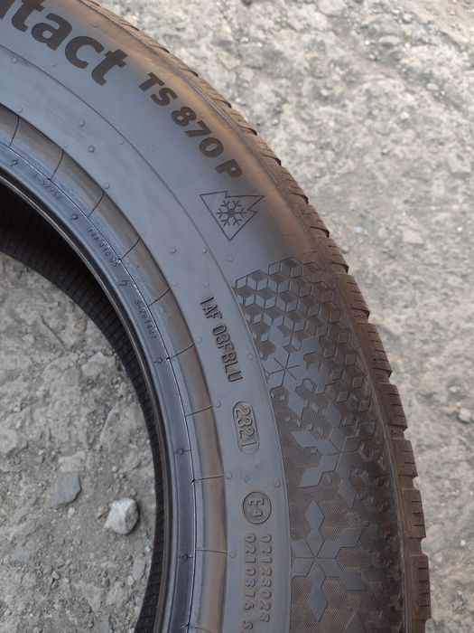 Перфектни 4бр.235/60/18 Continental TS870P dot2321