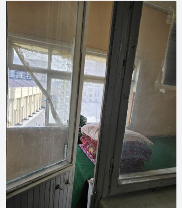 Toshkent sh.Yakkasaroyda 1 xonali kvartira ijaraga beriladi.