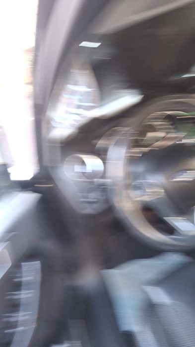 Vand ford fiesta benzina automata