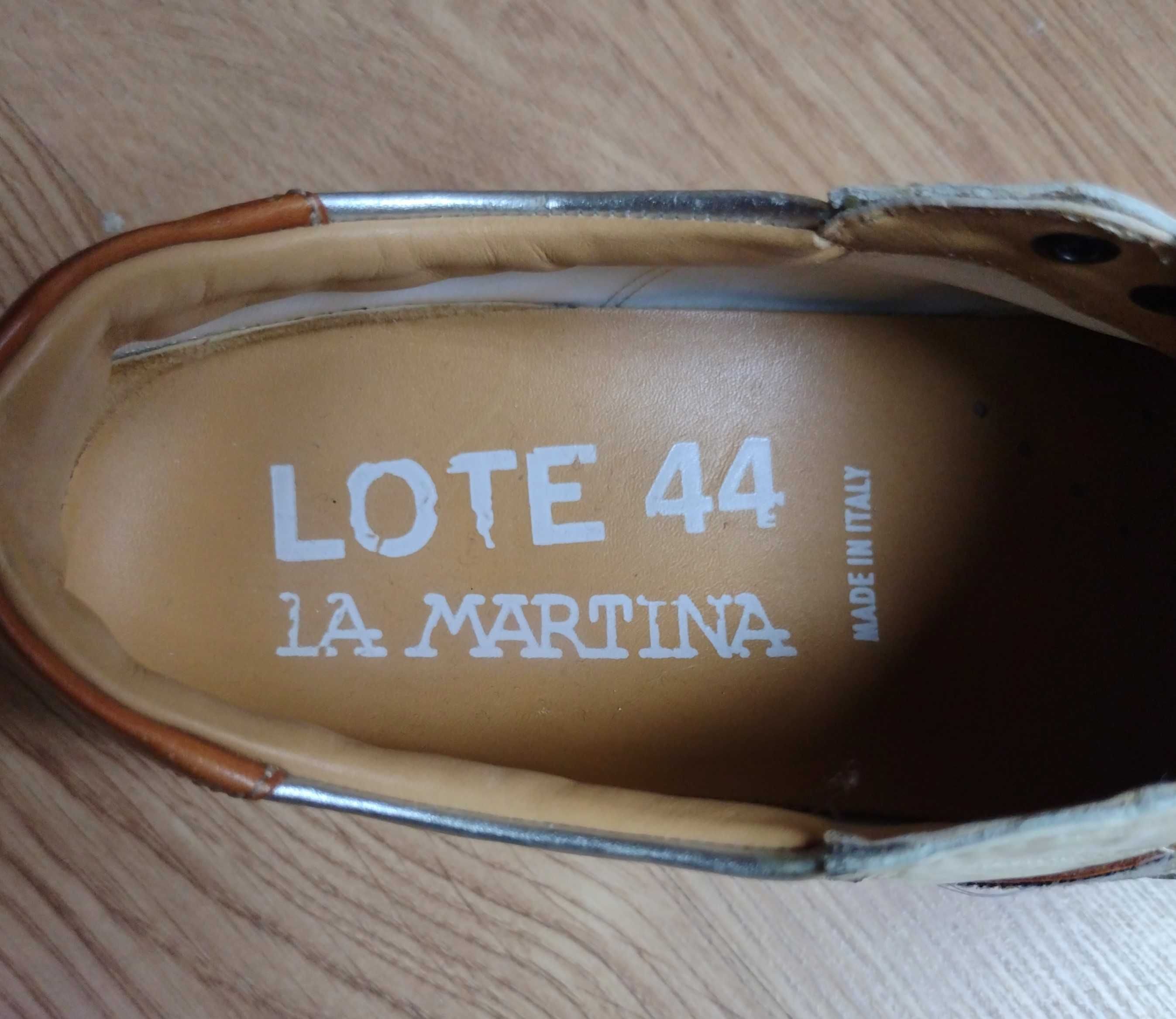 LA Martina - спортни обувки маратонки