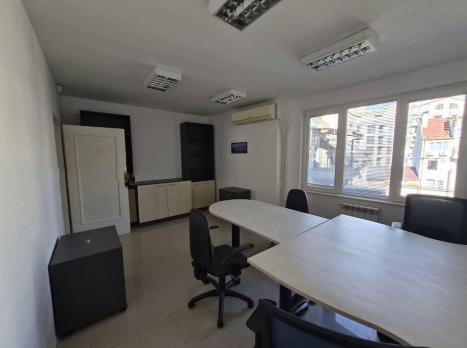 Дава се под наем Офис в София, Иван Вазов - 73 кв.м за 700 € - Снимка #3