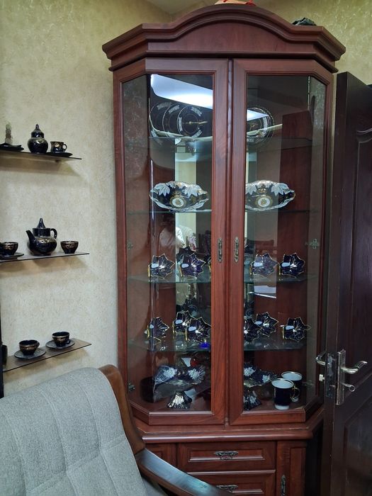 2 ta stenka va kamoti bn sotiladi