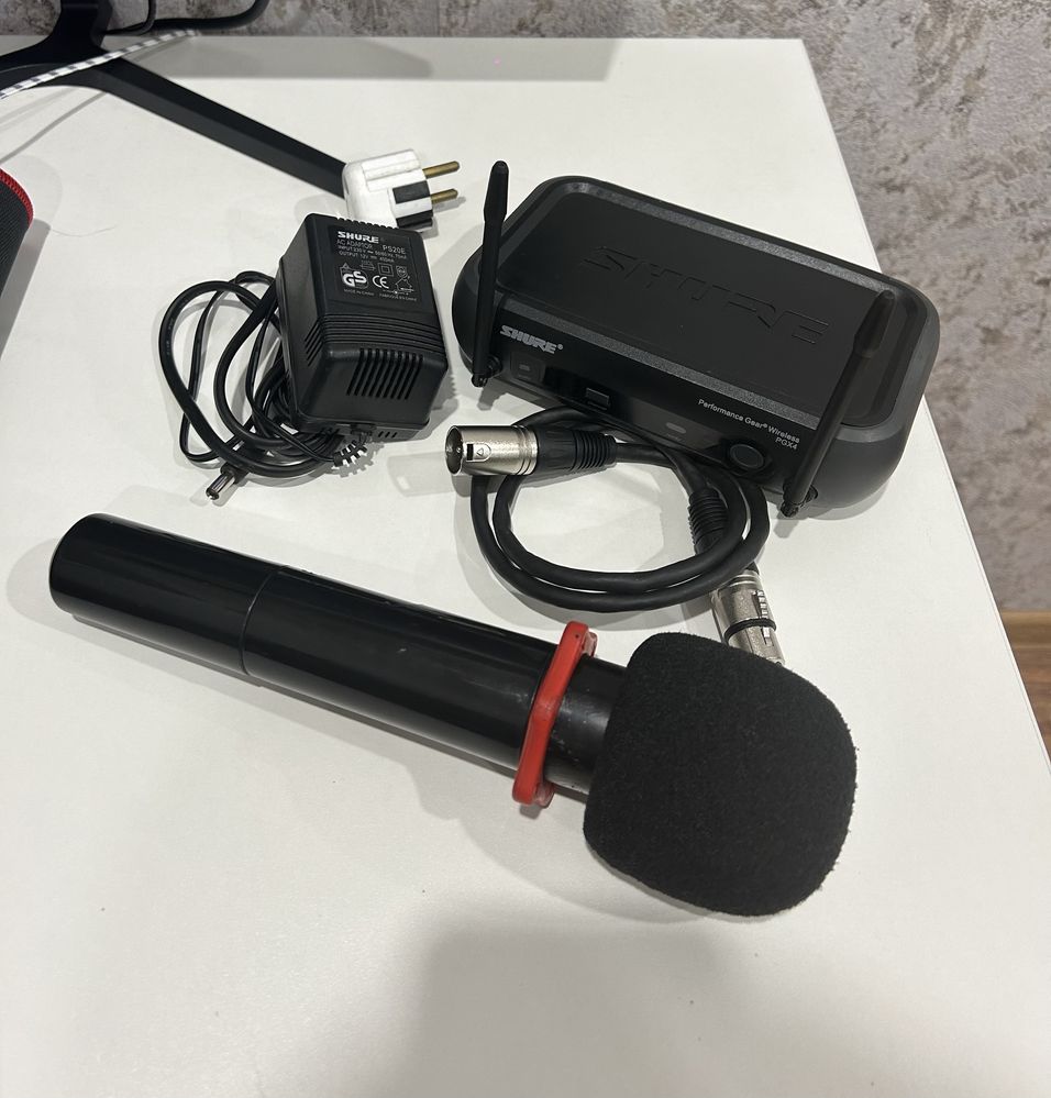 Радиомикрофон Shure PGX4