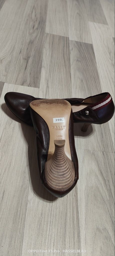 Pantofi piele Bally, cu modelul clasic al mărcii