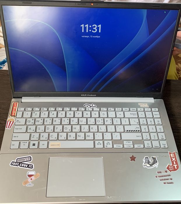 Asus Vivobook noutbuki