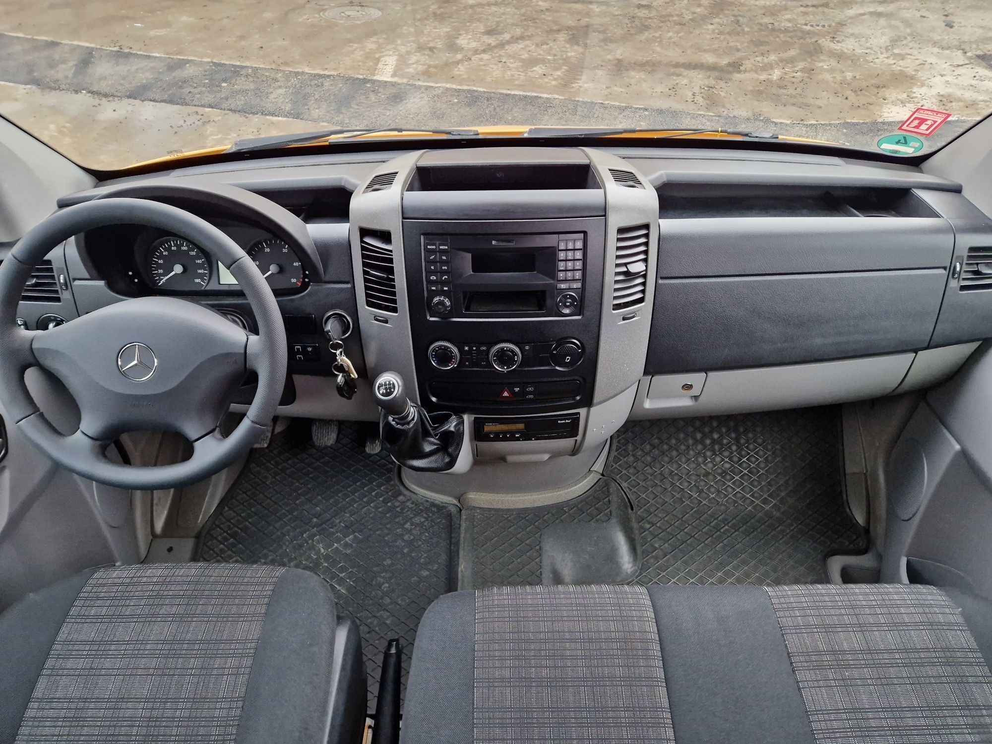 Mercedes Sprinter 316 Maxi Mixtă 5+1locuri klima Cârlig 3,5t