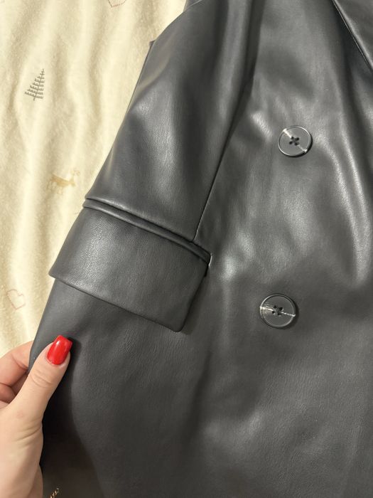 Черен елегантен елек