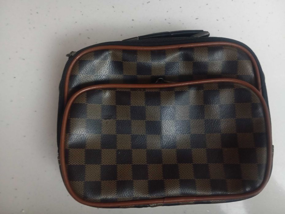 Дамска чанта за  козметика