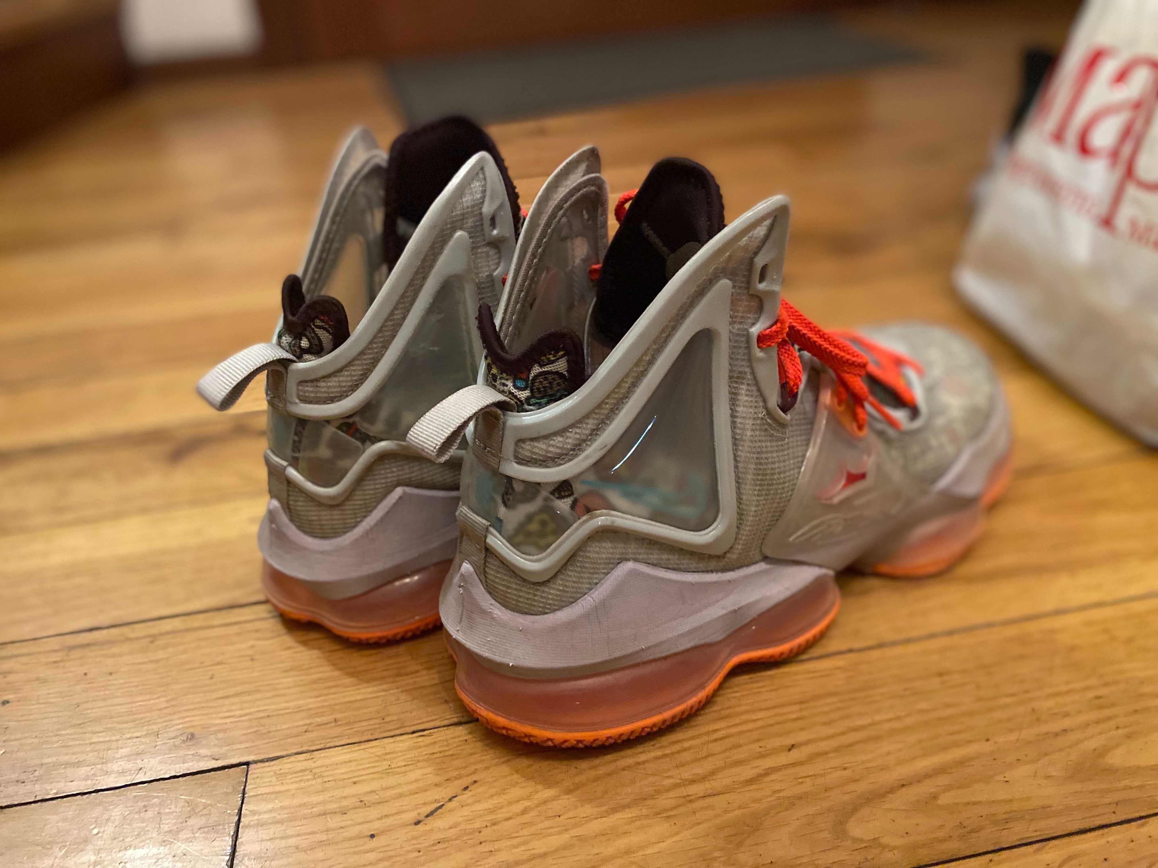 Nike LeBron 19 "Fast Food"