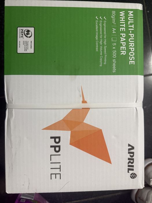 2 topuri de hartie xerox