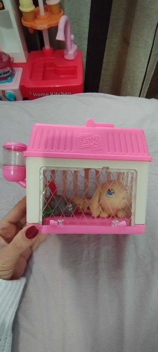 Little Live Pets къщичка със зайчета