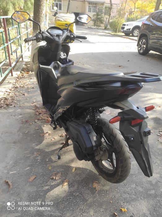 Skuter Honda s2 sotiladi