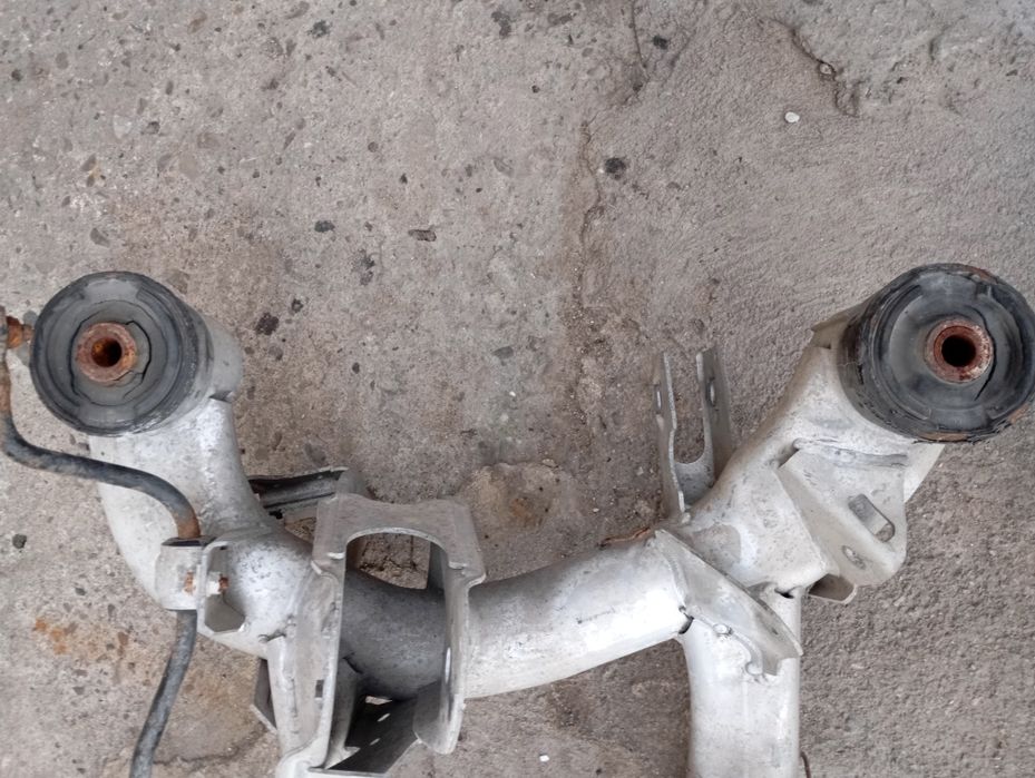 Заден мост BMW E39 520i Touring