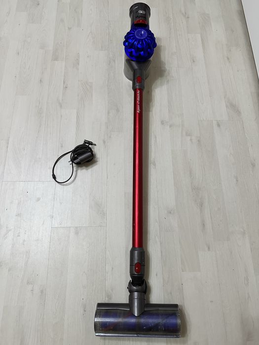 Dyson v7 motorhead origin