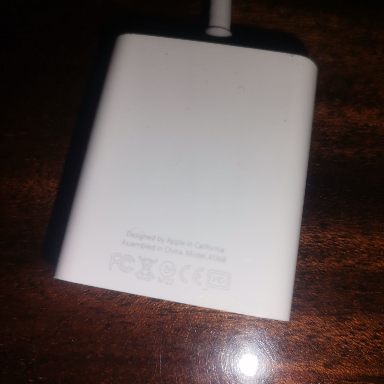 Apple VGA Adapter - A1368