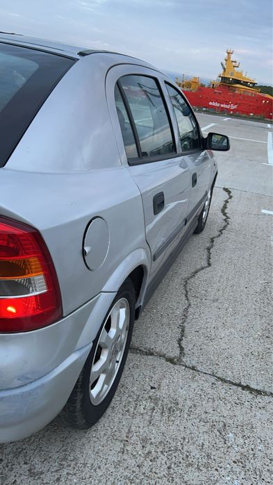Vând OPEL Astra G
