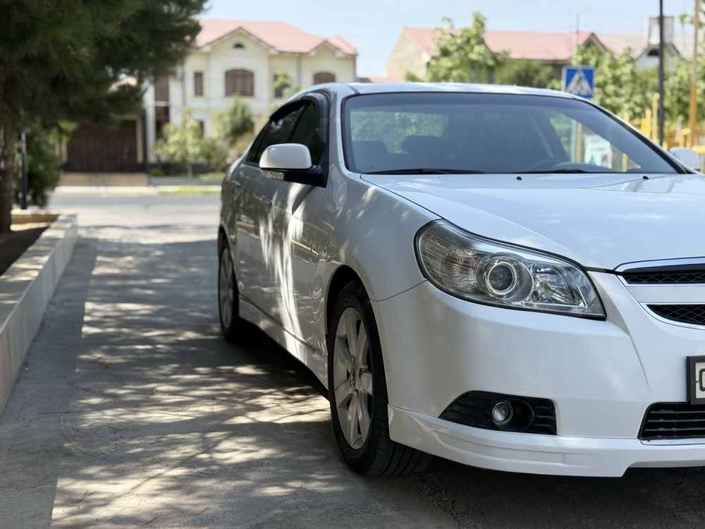Авто Chevrolet Epica 2011 год, продается.