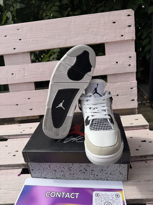 Jordan 4 Military Black