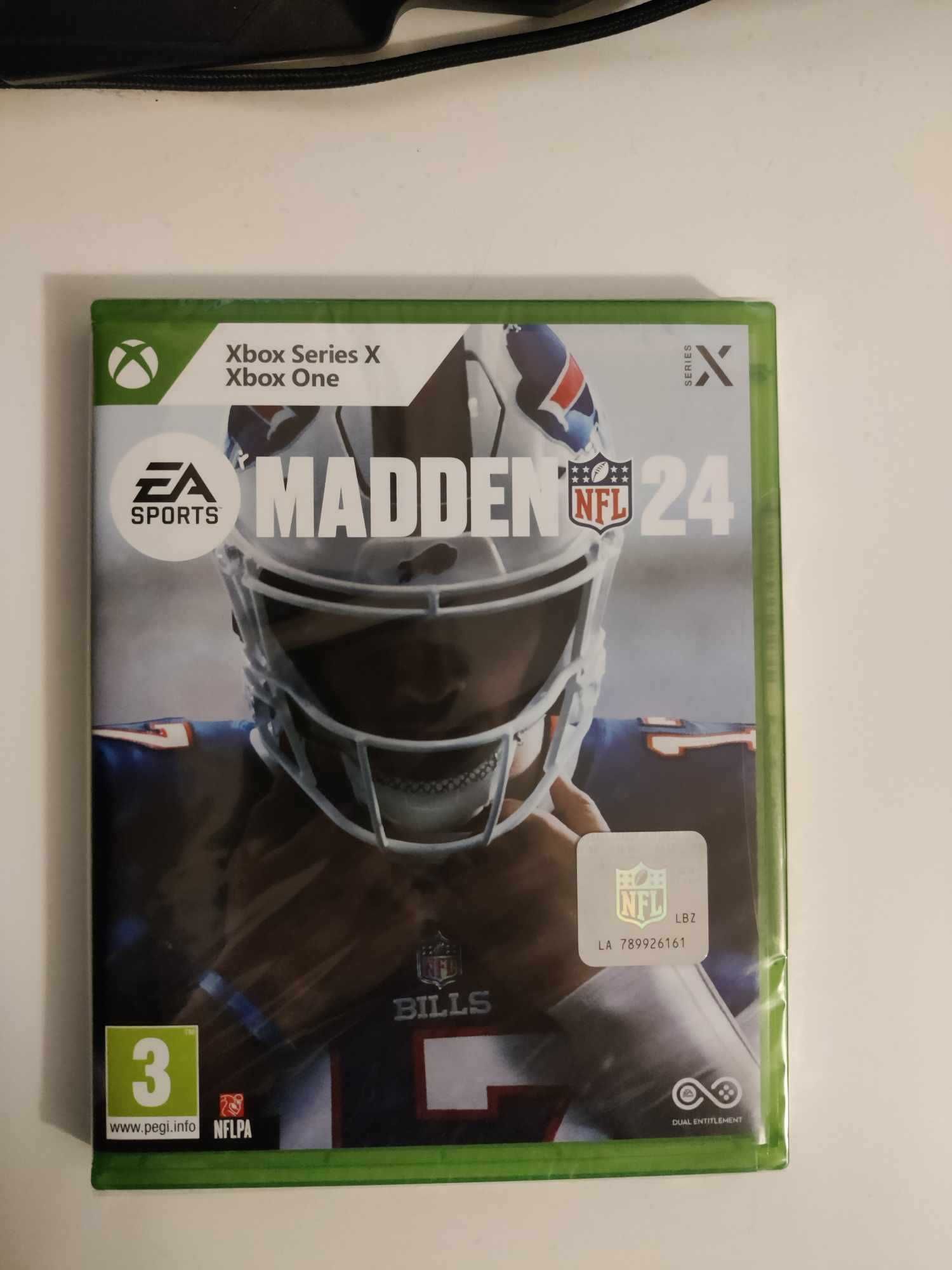 Pachet jocuri FC24 + Madden NFL 24 XBOX (One/Series X)