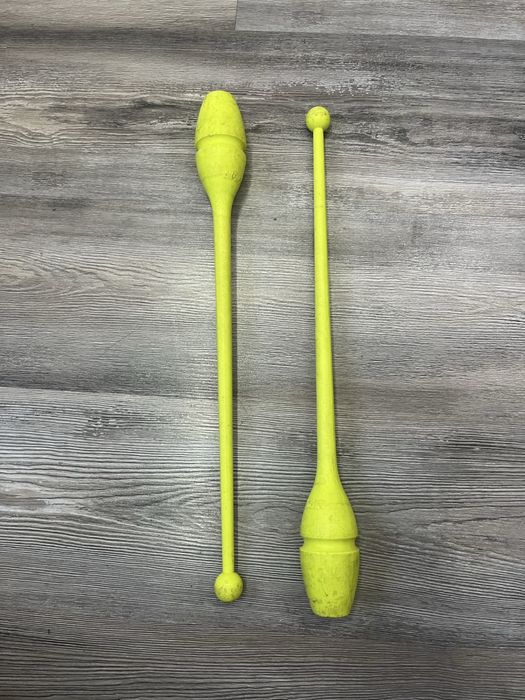 Бухалки за художествена гимнастика