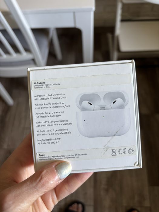 Casti airpods pro originale nefucntionale - case