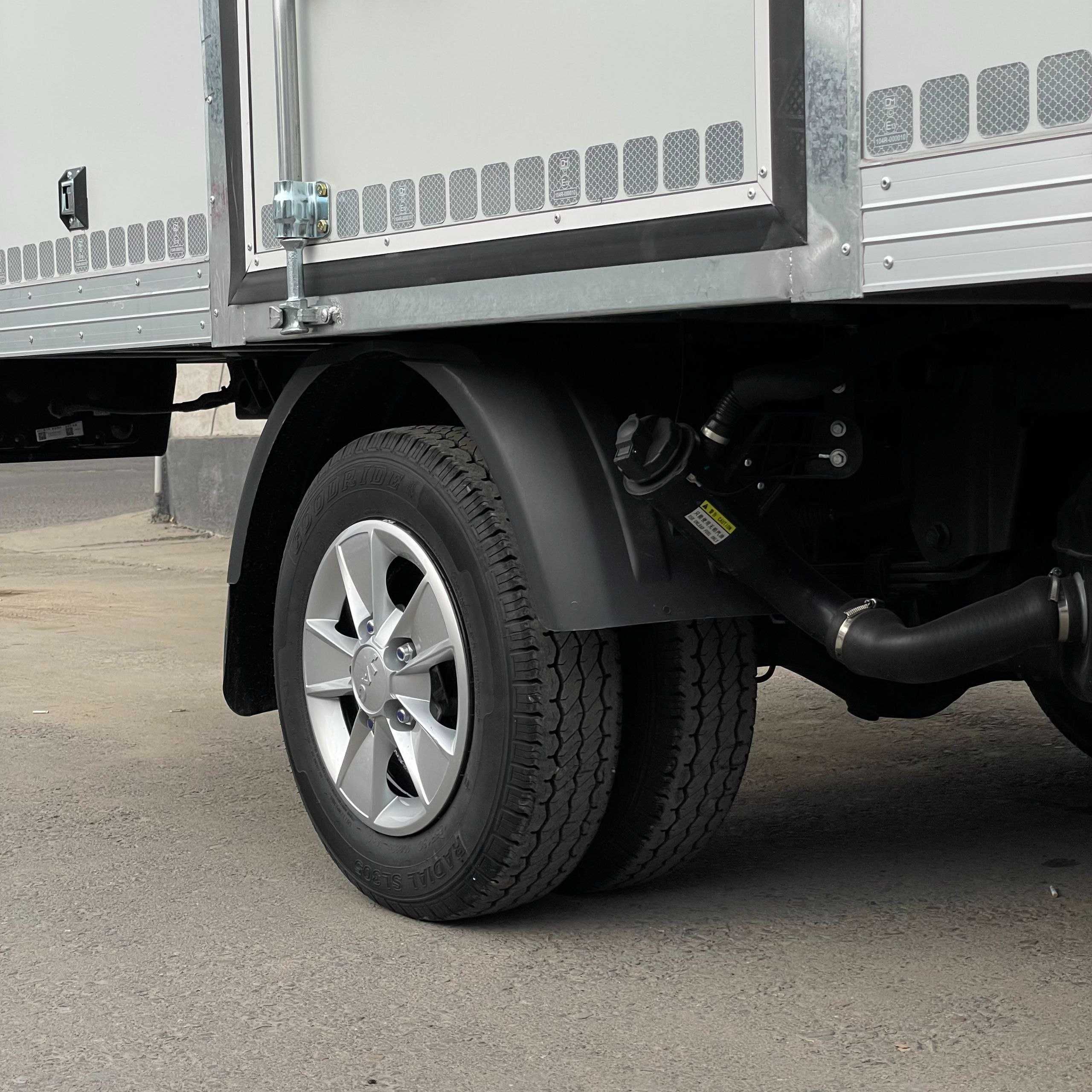 JAC X200 - kuchli, tejamkor va ishonchli bugungi kun talovi