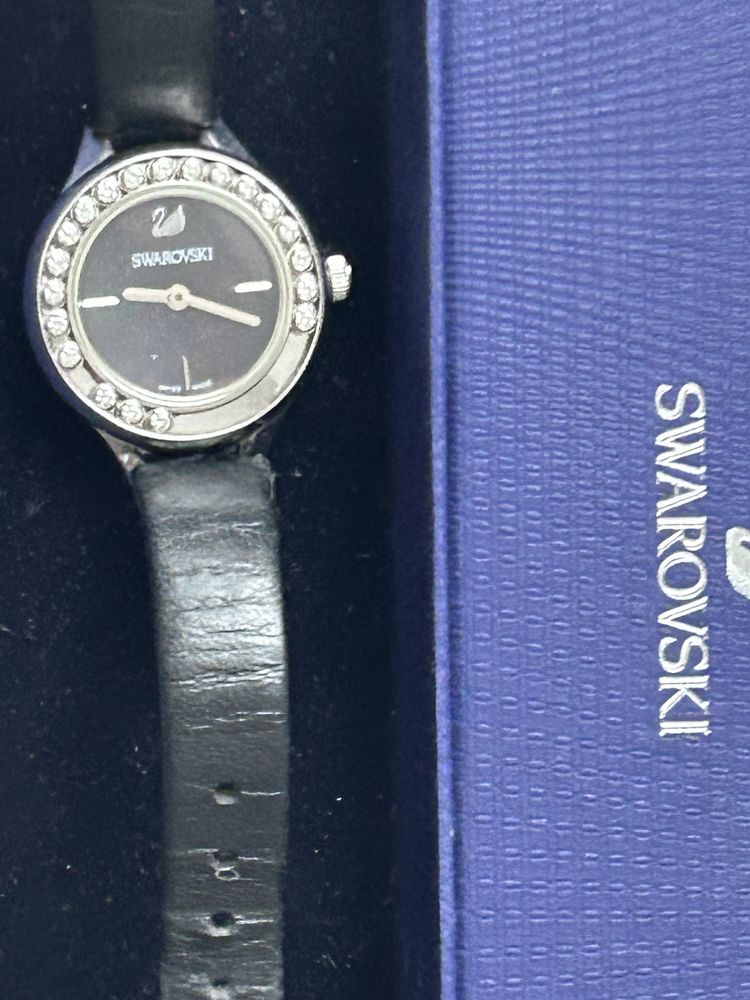 Оригинален часовник Swarovski