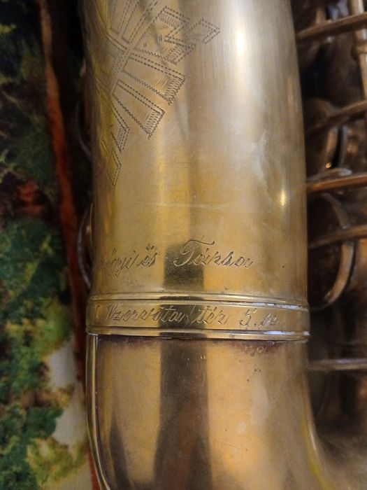 Saxofon Kohlert de vânzare.