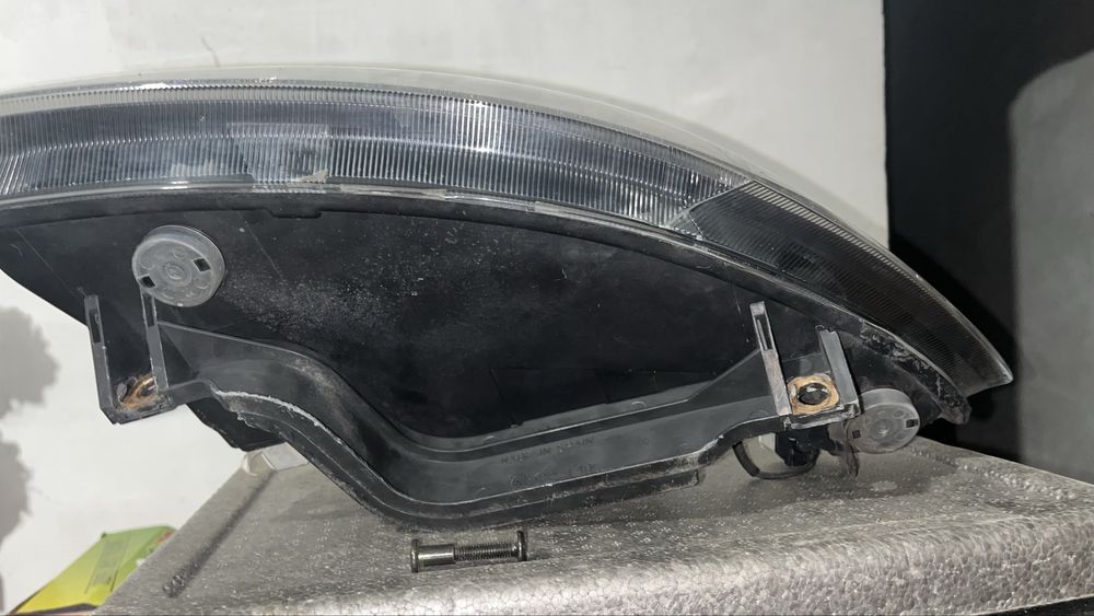 SEAT Leon/Toledo 1m1 Ляв Фар