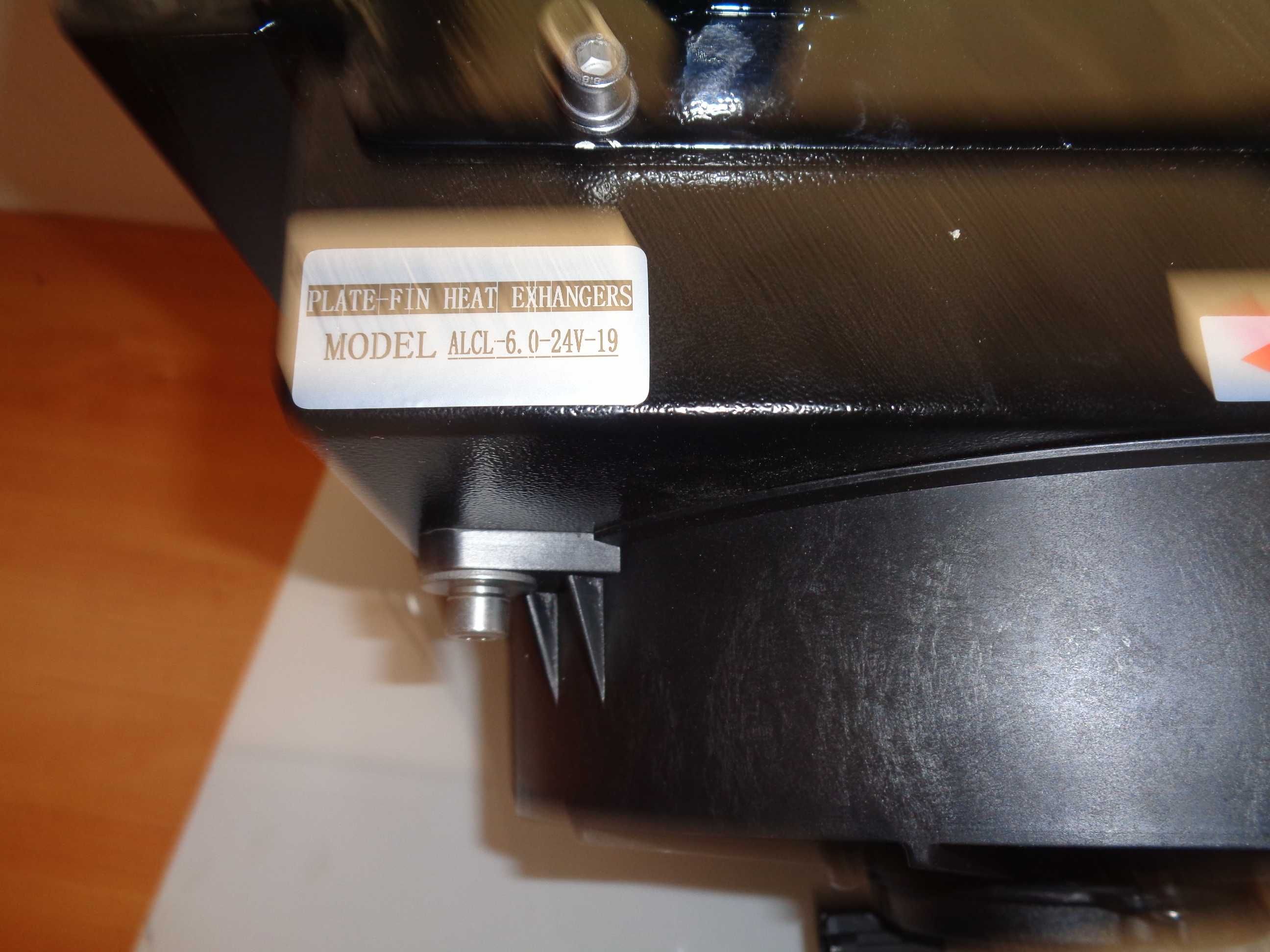 racitor aer ulei hidraulic 24 VDC utilaje agricole industriale