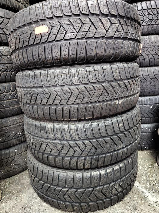 Продавам 4 зимни гуми 215/60/16 Pirelli