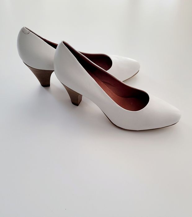 Pantofi piele (albi) marime 36