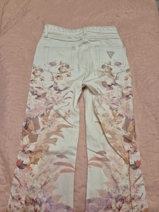 Детски дънки Guess