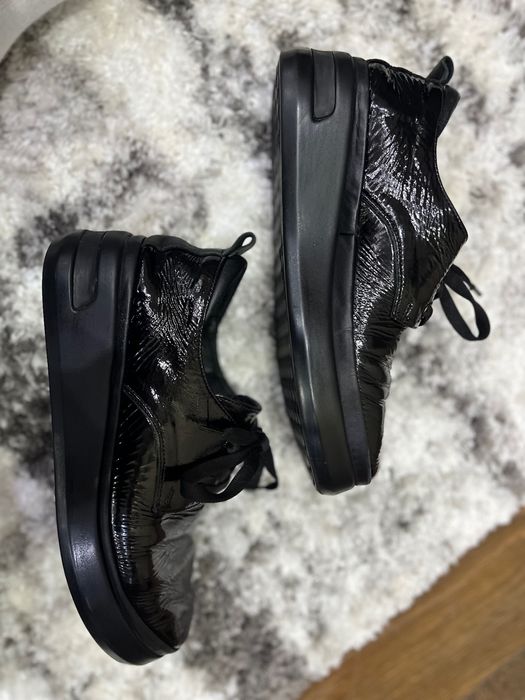 Равни дамски обувки