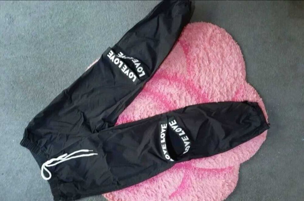 Дънки и панталони по 10 лв