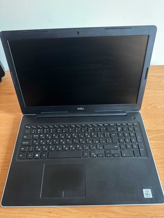 Лаптоп Dell Inspiron 3593 Intel Core i5 512 SSD 16GB RAM GeForce MX230