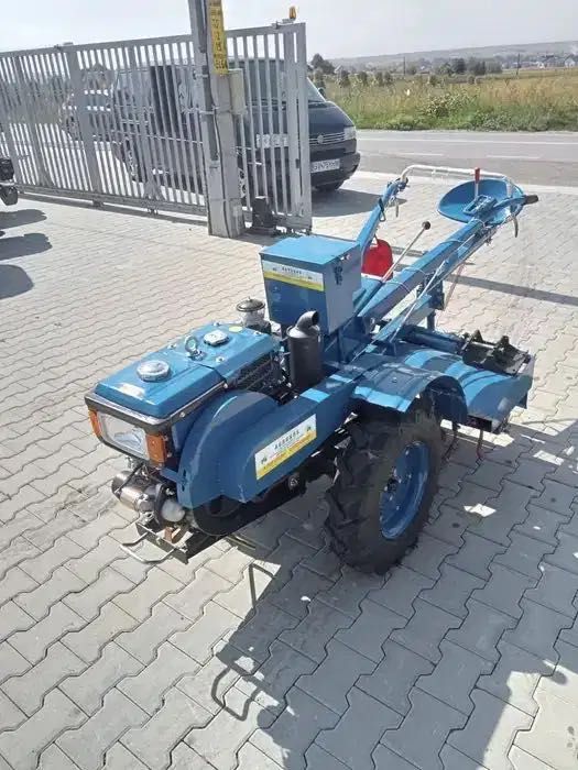 Motocultor Zubr 12,5 CP. Diesel + Freza + Plug. Este NOU