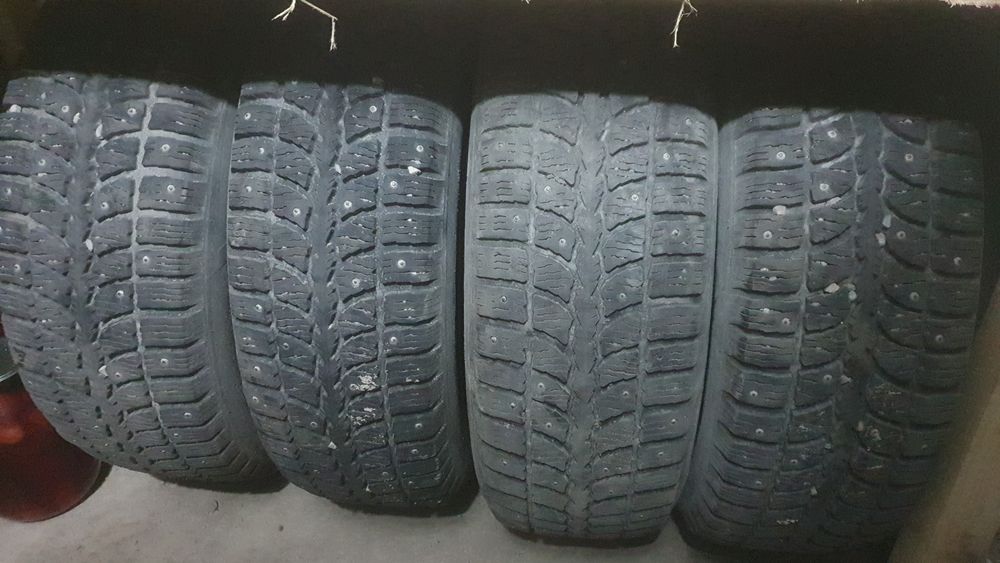 Продам зимние шины