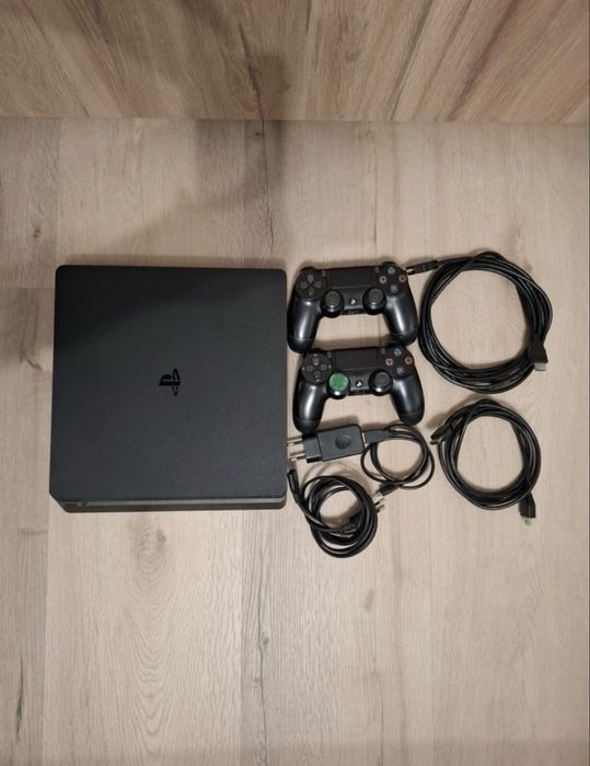 Playstation 4 in stare buna de functionare