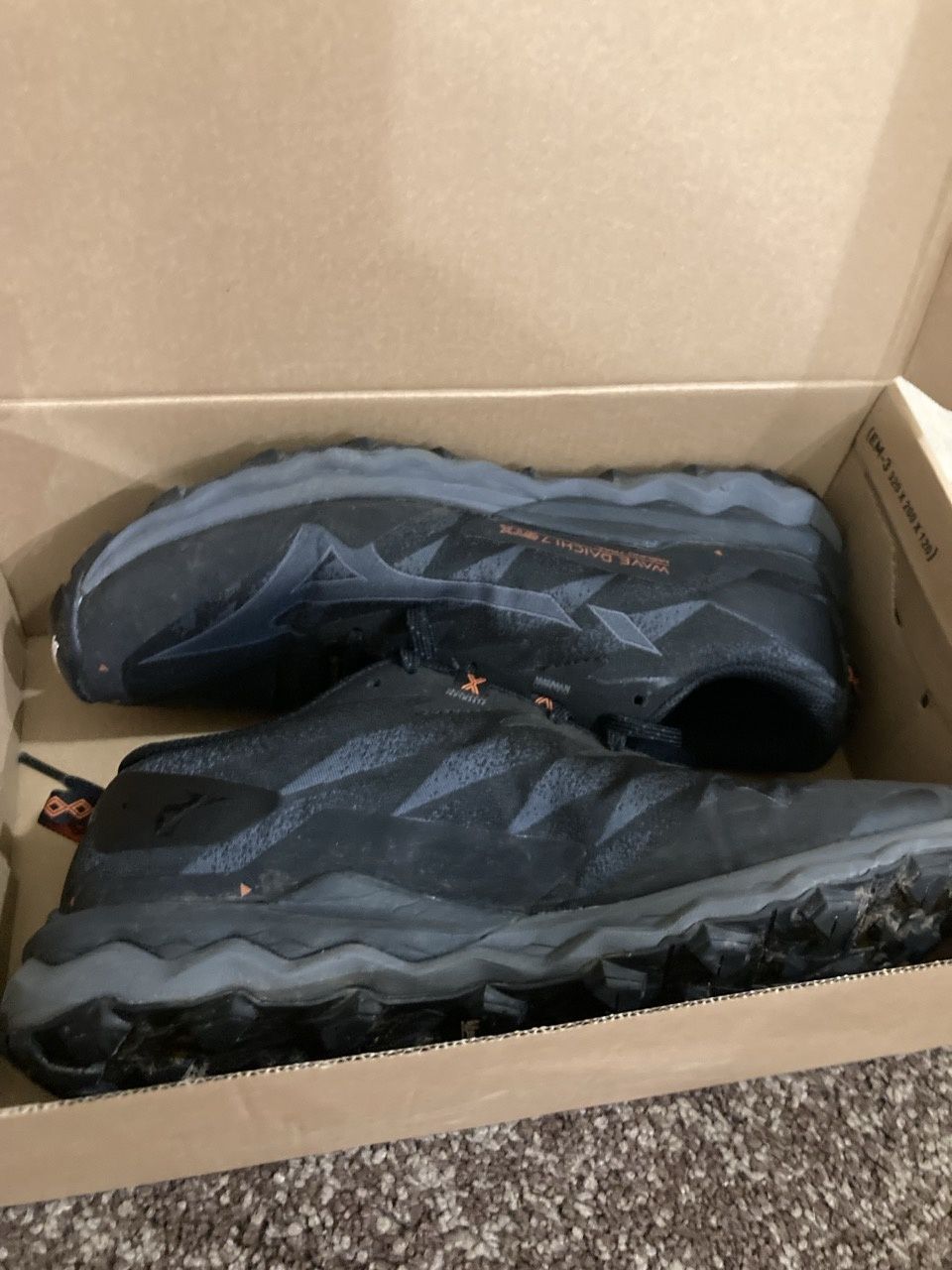 Оригинални Мъжки маратонки Mizuno Gore Tex - 41,5номер